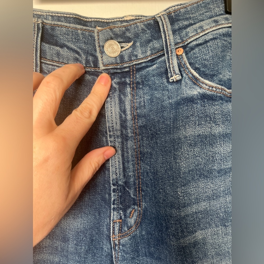 Mother Denim Dazzler medium wash jeans in Cowboys Don’t Cry - Picture 7 of 8